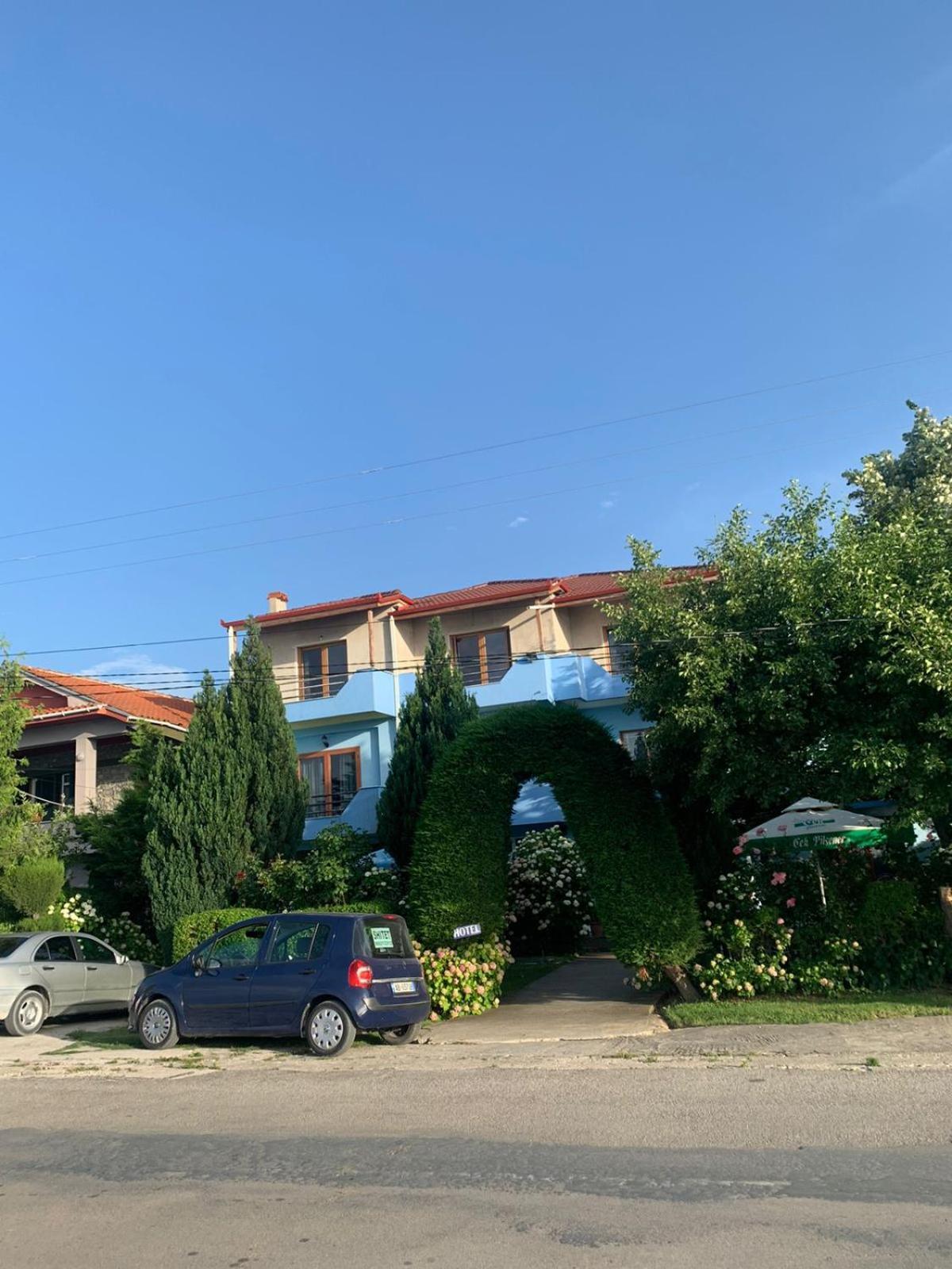 Vila Deni Tushemisht Exterior foto